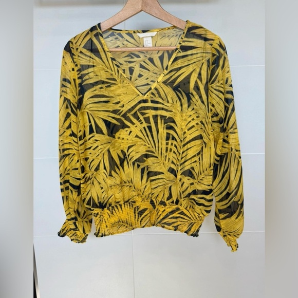 H&M Yellow Palm Print Sheer Blouse Size 6 - Picture 2 of 6